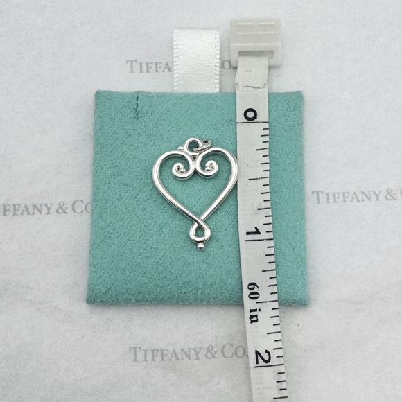 Tiffany & Co. Paloma Picasso Venezia Goldoni  Heart Charm Pendant Silver 925 - Picture 3 of 5